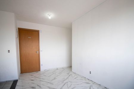 Sala  de apartamento para alugar com 2 quartos, 44m² em Vila Suzana, São Paulo