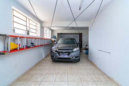 Casa à venda com 226m², 4 quartos e 2 vagasGaragem