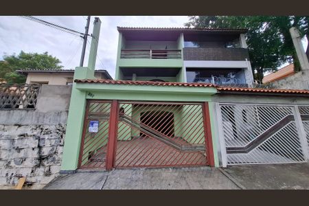 Casa à venda com 230m², 3 quartos e 4 vagasFachada