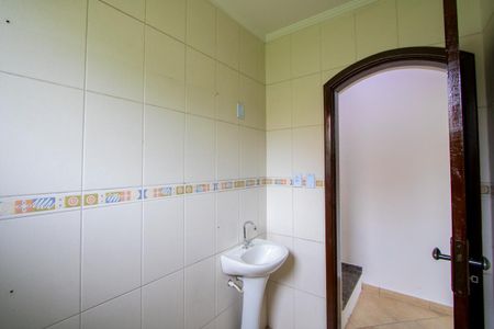 Casa à venda com 230m², 3 quartos e 4 vagasLavabo