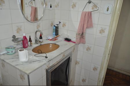 Apartamento à venda com 100m², 2 quartos e sem vagaBanheiro