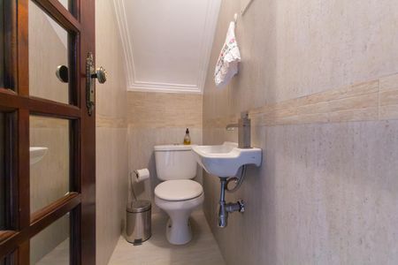 Casa de condomínio à venda com 99m², 3 quartos e 1 vagaLavabo