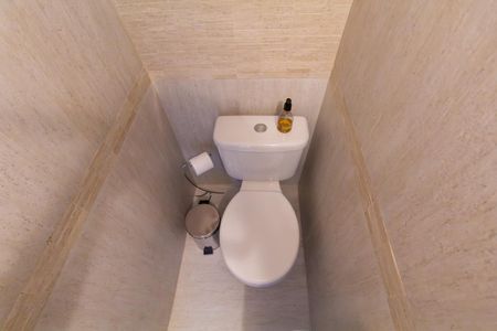 Casa de condomínio à venda com 99m², 3 quartos e 1 vagaLavabo