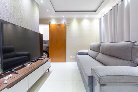 Casa de condomínio à venda com 99m², 3 quartos e 1 vagaSala