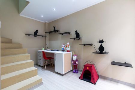 Casa de condomínio à venda com 99m², 3 quartos e 1 vagaEscritório