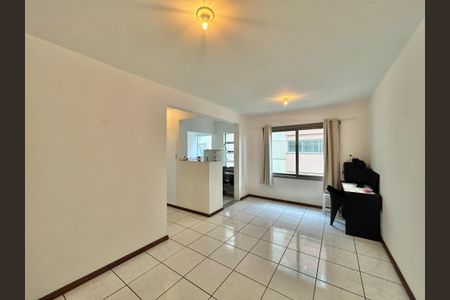 Sala de apartamento à venda com 1 quarto, 45m² em Centro, São Leopoldo