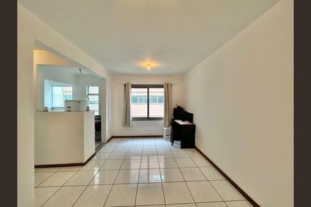 Sala de apartamento à venda com 1 quarto, 45m² em Centro, São Leopoldo