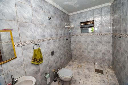 Casa à venda com 3 quartos, 205m² em Céu Azul, Belo Horizonte