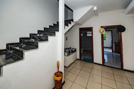 Casa à venda com 3 quartos, 205m² em Céu Azul, Belo Horizonte