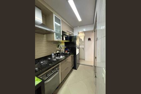 Apartamento à venda com 76m², 3 quartos e 1 vaga