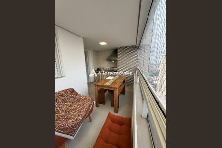 Apartamento à venda com 3 quartos, 76m² em Vila Bertioga, São Paulo