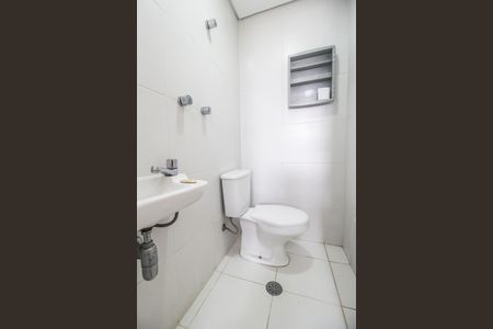 Apartamento para alugar com 207m², 3 quartos e 3 vagasBanheiro de serviço