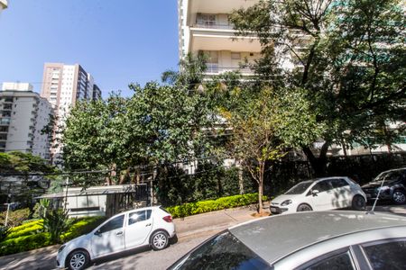 Apartamento para alugar com 207m², 3 quartos e 3 vagasVista da Rua