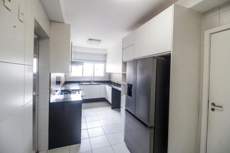 Apartamento para alugar com 207m², 3 quartos e 3 vagasCozinha