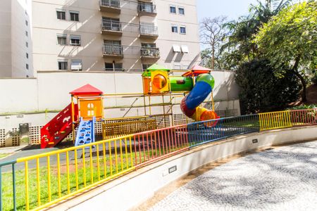 Apartamento para alugar com 207m², 3 quartos e 3 vagasÁrea comum - Playground