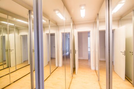 Apartamento para alugar com 207m², 3 quartos e 3 vagasCloset da suíte