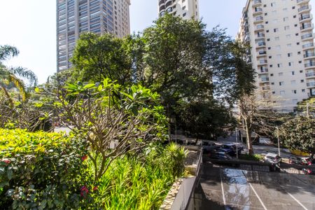 Apartamento para alugar com 207m², 3 quartos e 3 vagasVista