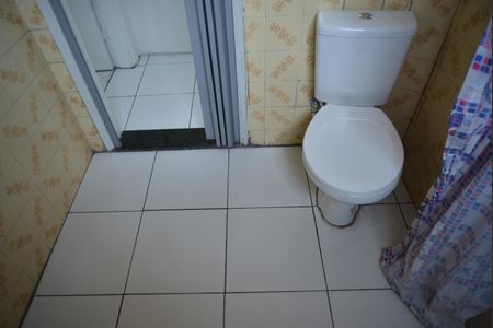 Apartamento à venda com 66m², 2 quartos e 1 vagaBanheiro Social