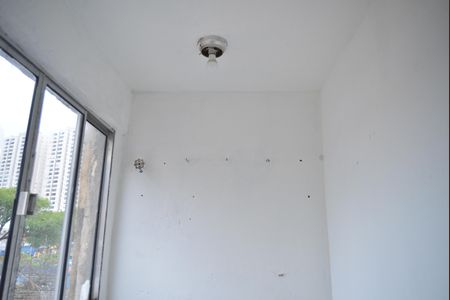 Apartamento à venda com 66m², 2 quartos e 1 vagaÁrea de Serviço