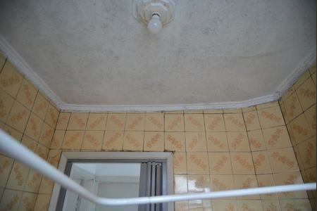 Apartamento à venda com 66m², 2 quartos e 1 vagaBanheiro Social