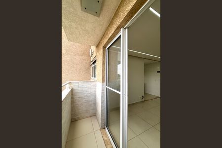 Apartamento para alugar com 51m², 2 quartos e 1 vagaVaranda