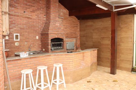 Casa de condomínio para alugar com 2600m², 3 quartos e sem vagaÁrea comum