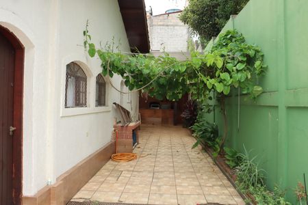 Casa de condomínio para alugar com 2600m², 3 quartos e sem vagaÁrea comum