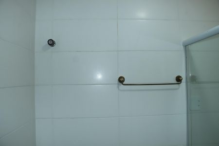 Casa de condomínio para alugar com 2600m², 3 quartos e sem vagaBanheiro da Suíte