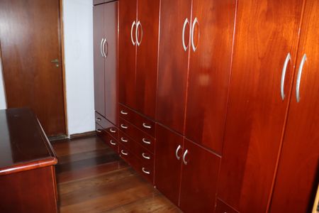 Casa de condomínio para alugar com 2600m², 3 quartos e sem vagaSuíte