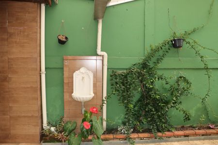 Casa de condomínio para alugar com 2600m², 3 quartos e sem vagaÁrea comum