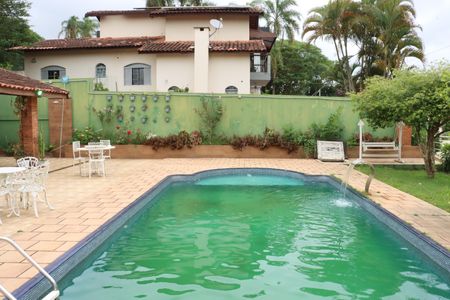 Casa de condomínio para alugar com 2600m², 3 quartos e sem vagaÁrea comum