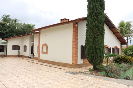 Casa de condomínio para alugar com 2600m², 3 quartos e sem vagaÁrea comum