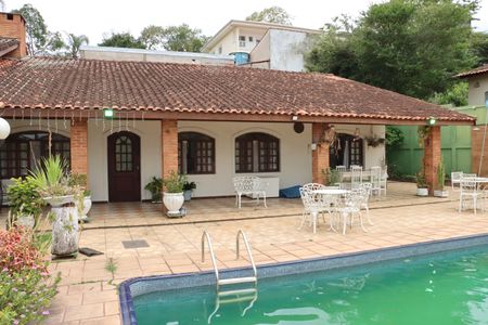 Casa de condomínio para alugar com 2600m², 3 quartos e sem vagaÁrea comum