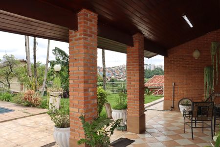 Casa de condomínio para alugar com 2600m², 3 quartos e sem vagaÁrea comum