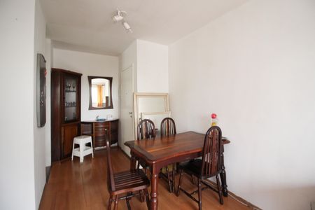Apartamento à venda com 42m², 1 quarto e 1 vagaSala