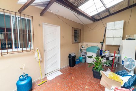 Casa à venda com 154m², 3 quartos e 2 vagasCasa 1 - Lavanderia