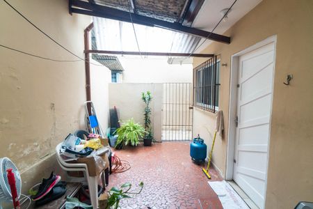 Casa à venda com 154m², 3 quartos e 2 vagasCasa 1 - Lavanderia