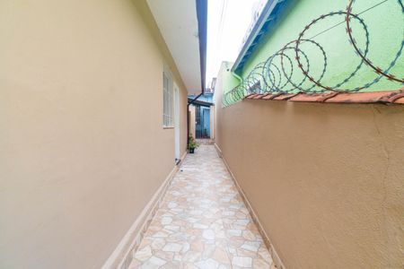 Casa à venda com 154m², 3 quartos e 2 vagasCorredor