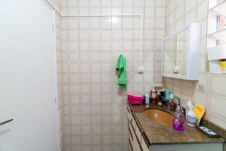 Casa à venda com 154m², 3 quartos e 2 vagasCasa 1 - Banheiro