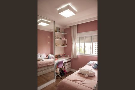 Apartamento à venda com 115m², 3 quartos e 2 vagasQuarto 2