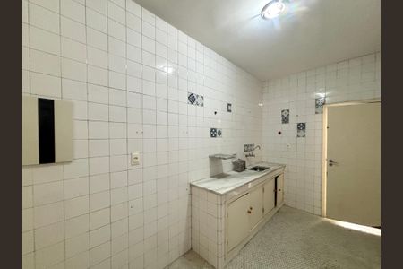 Apartamento à venda com 75m², 2 quartos e sem vagaCozinha