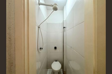 Apartamento à venda com 75m², 2 quartos e sem vagaÁrea de serviço - banheiro