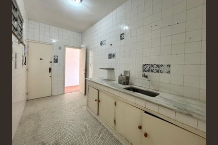 Apartamento à venda com 75m², 2 quartos e sem vagaCozinha