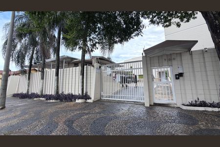 Apartamento à venda com 72m², 3 quartos e 1 vagaFachada