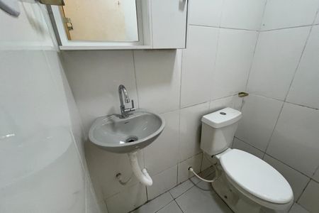Studio para alugar com 18m², 1 quarto e sem vaga Studio para alugar com 18m², 1 quarto e sem vagaBanheiro