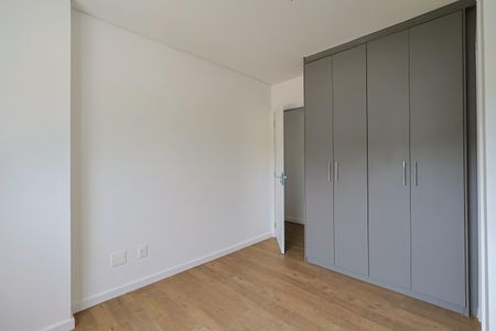Apartamento à venda com 153m², 4 quartos e 4 vagas Apartamento à venda com 153m², 4 quartos e 4 vagasSuíte 1