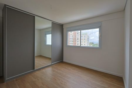 Apartamento à venda com 153m², 4 quartos e 4 vagas Apartamento à venda com 153m², 4 quartos e 4 vagasSuíte 2