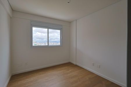 Apartamento à venda com 153m², 4 quartos e 4 vagas Apartamento à venda com 153m², 4 quartos e 4 vagasQuarto 2