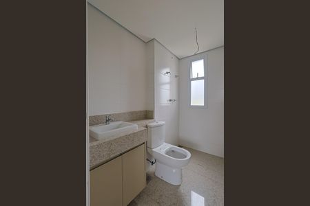 Apartamento à venda com 153m², 4 quartos e 4 vagas Apartamento à venda com 153m², 4 quartos e 4 vagasBanheiro da Suíte 2