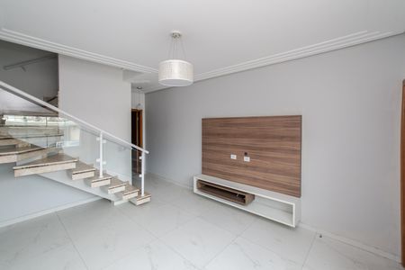 Sala de casa de condomínio para alugar com 4 quartos, 300m² em Vila Isolina Mazzei, São Paulo